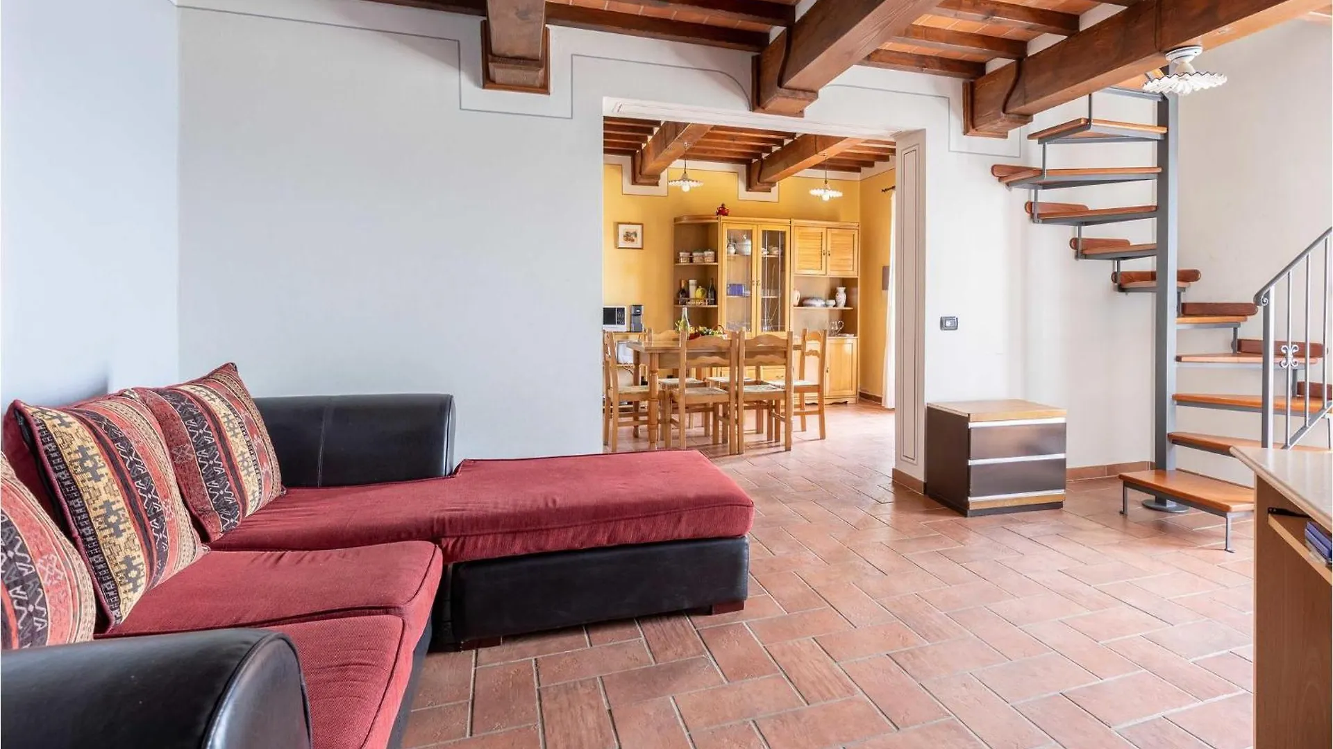 Cozy Home In Barga With Wifi