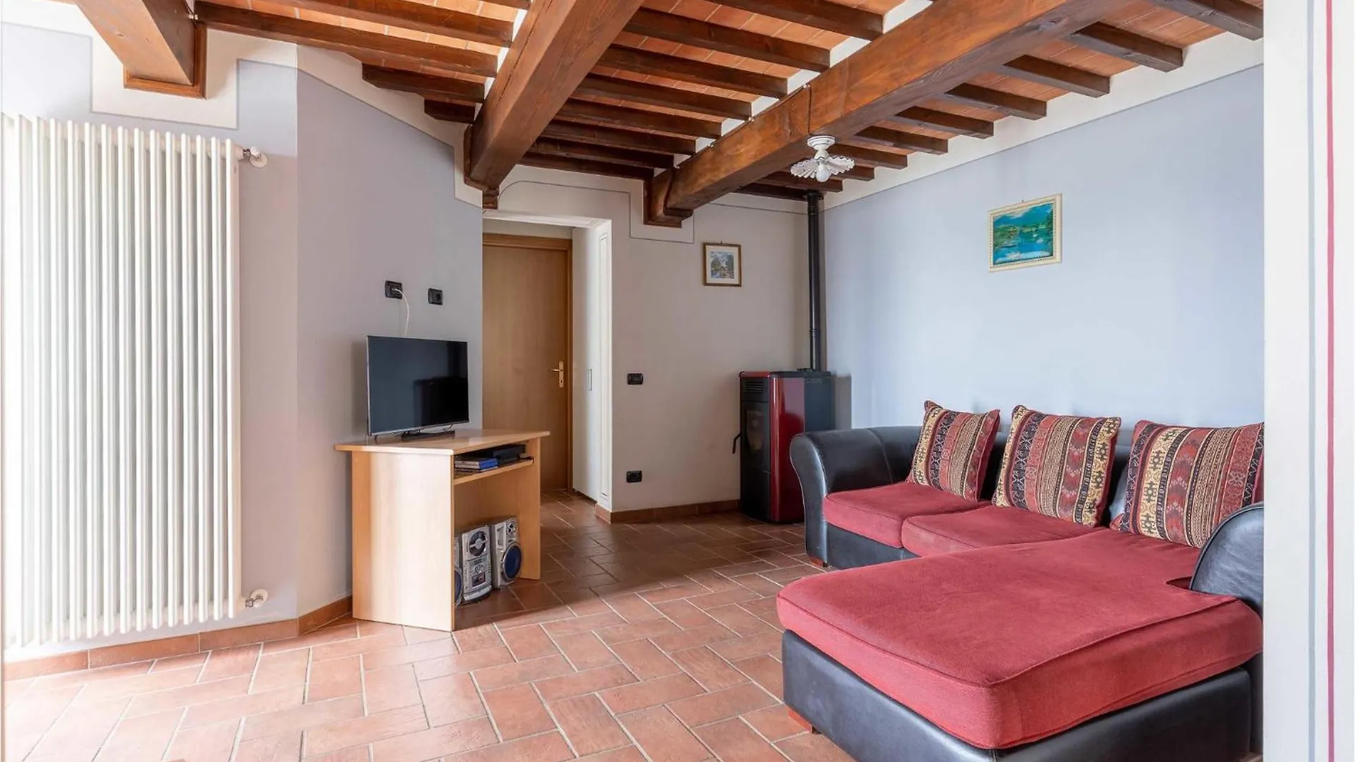 Cozy Home In Barga With Wifi